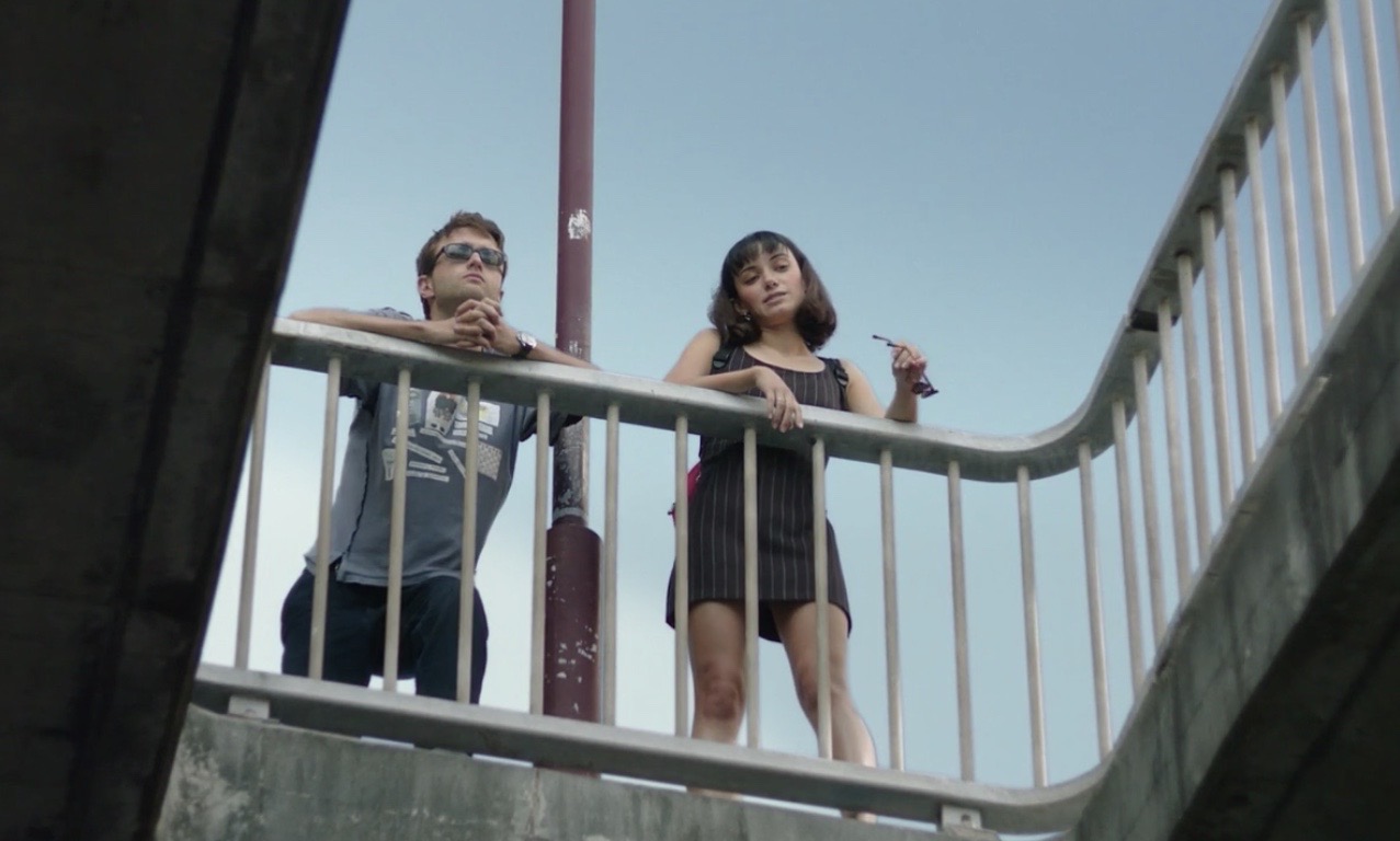 朋友和陌生人剧照的剧照