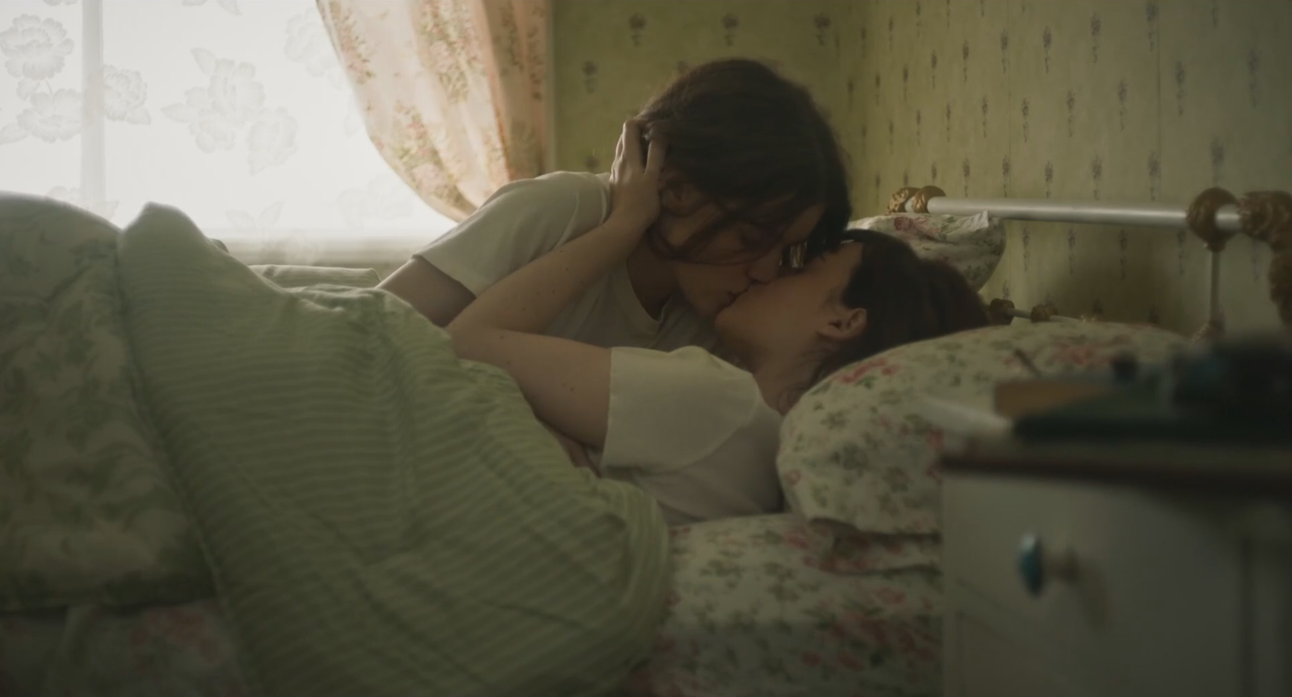 唯爱永存剧照的剧照