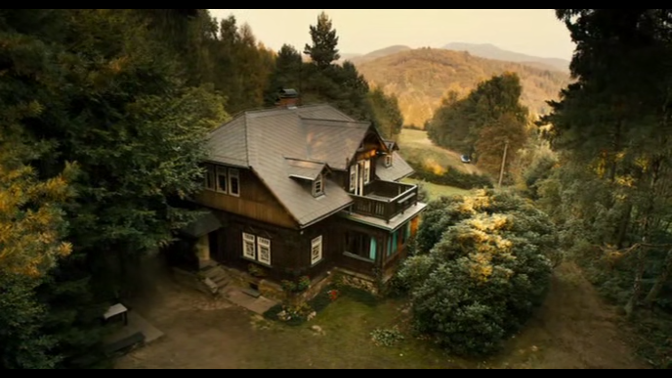 受到诱惑的女人剧照的剧照