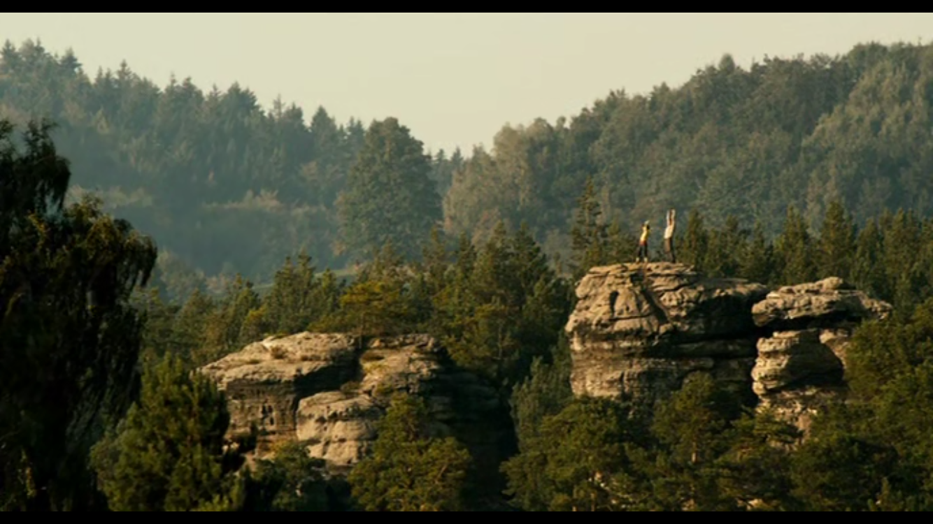 受到诱惑的女人剧照的剧照