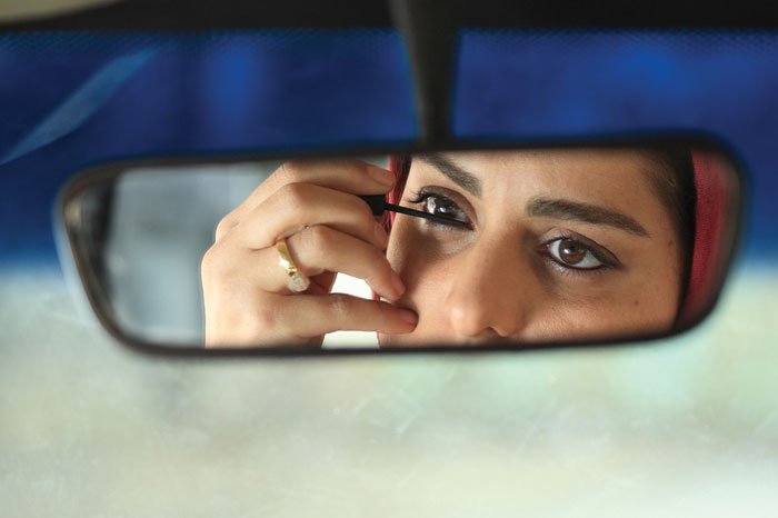 镜中自己剧照的剧照