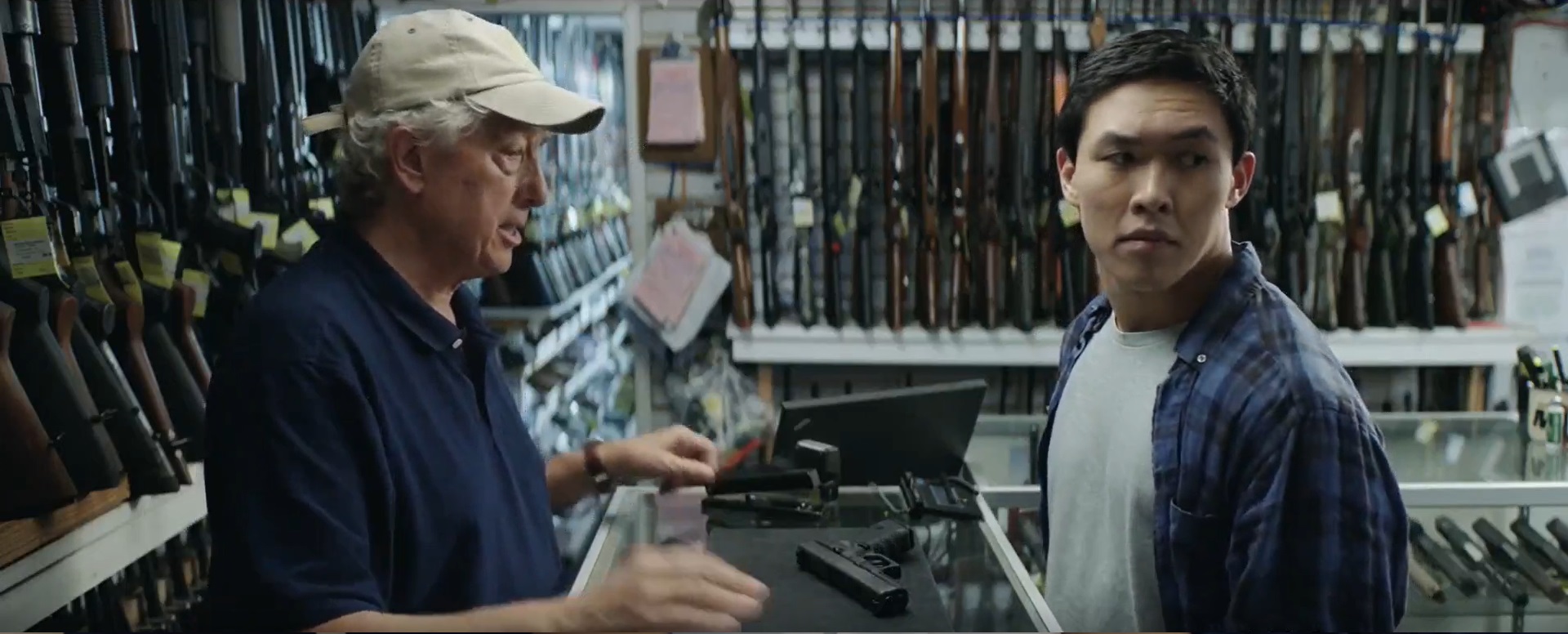 穿墙之弹剧照的剧照