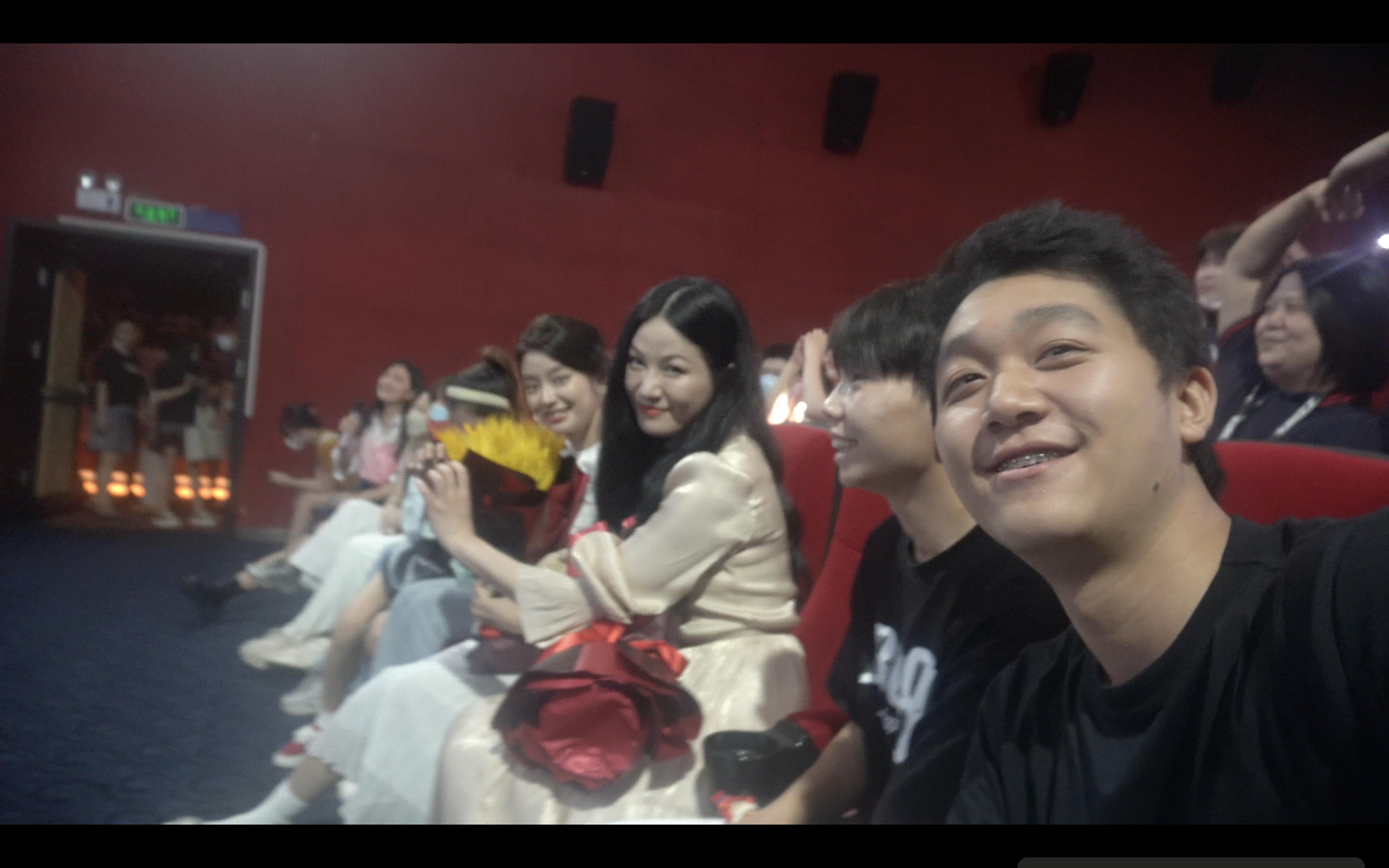 遇见你剧照的剧照