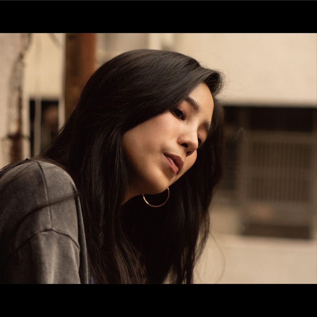 不想一个人剧照的剧照