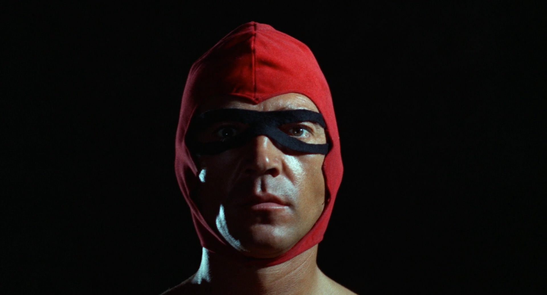 惨杀古城剧照的剧照