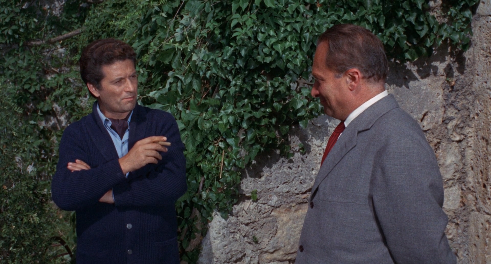 惨杀古城剧照的剧照