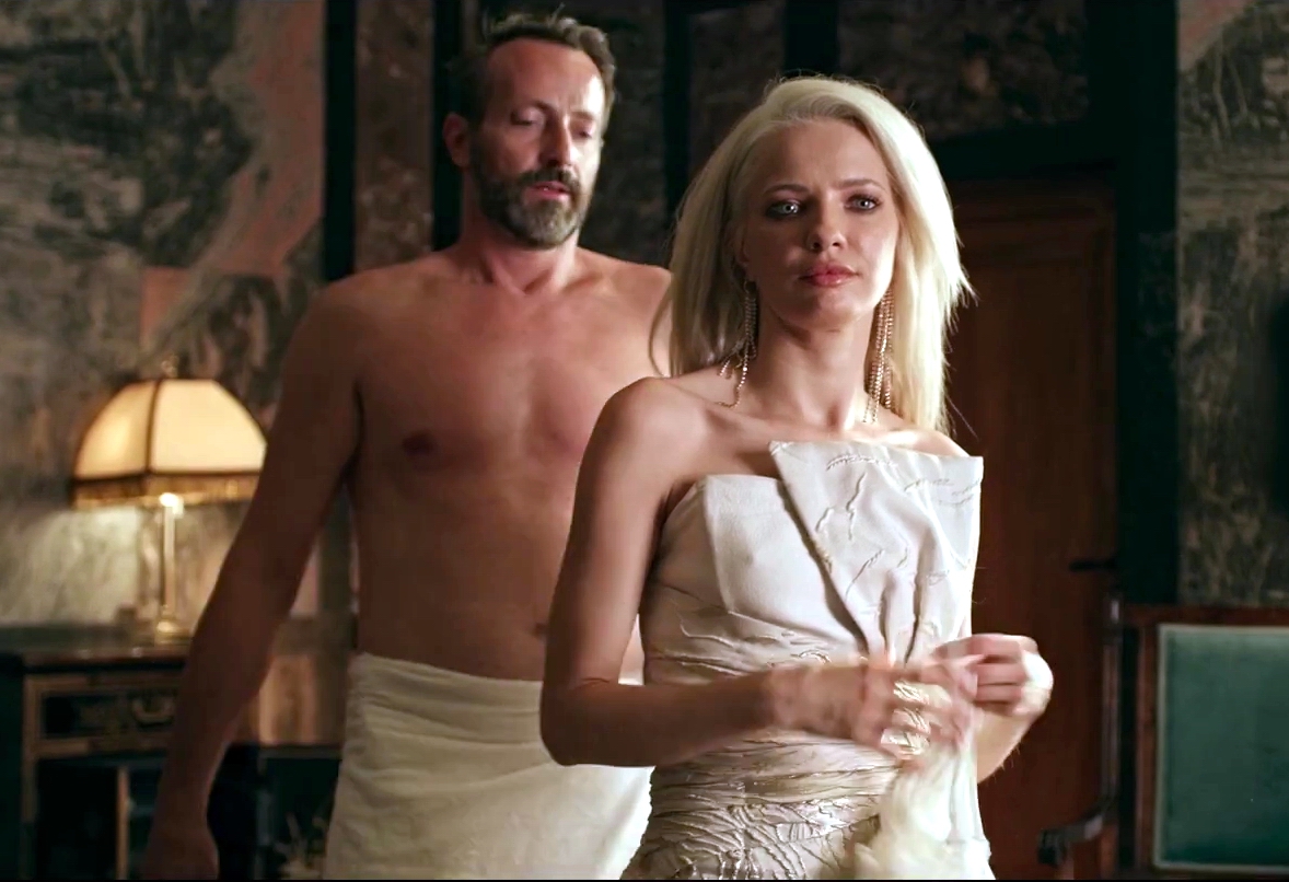 迪拜的女孩剧照的剧照