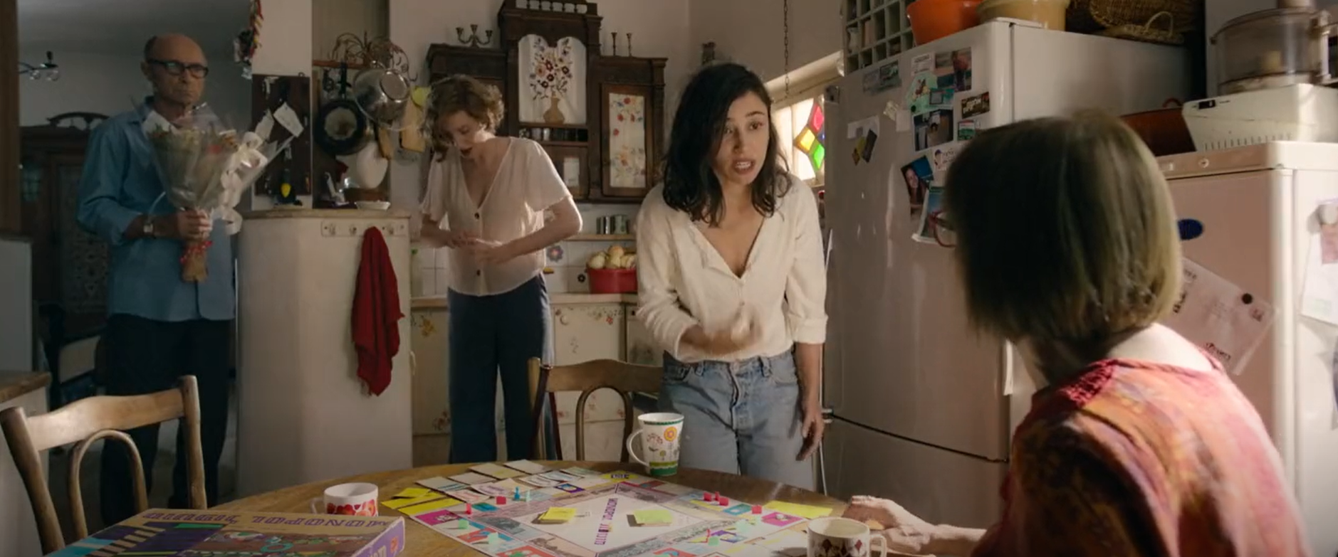 在爆炸前吻我剧照的剧照