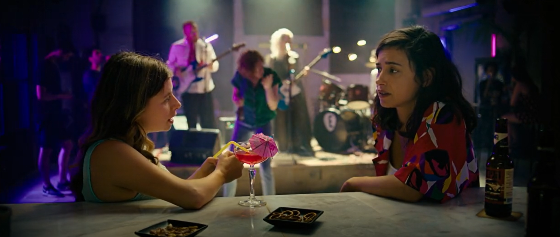 在爆炸前吻我剧照的剧照