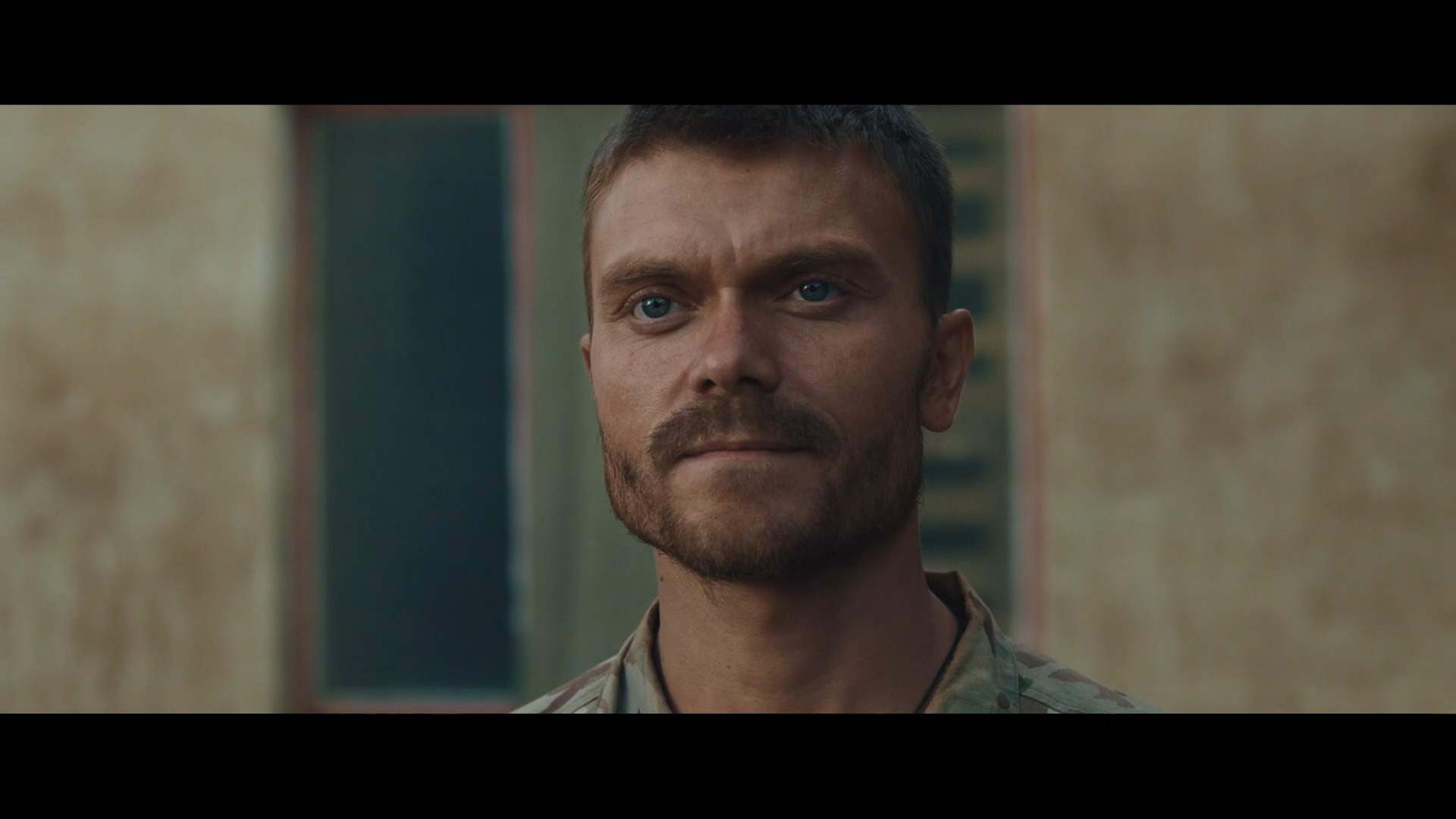 狙击手·白乌鸦剧照的剧照