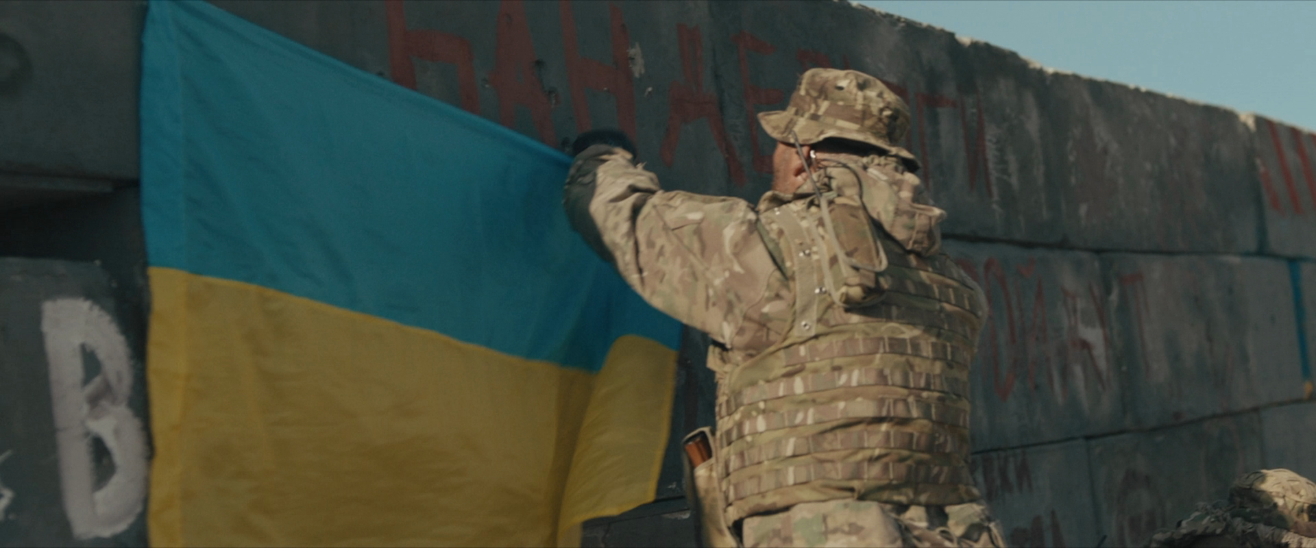 狙击手·白乌鸦剧照的剧照