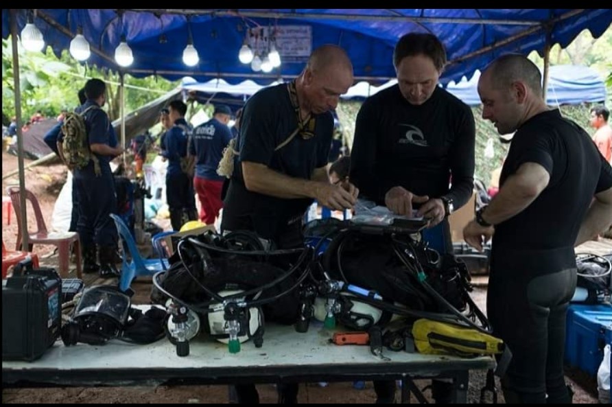 13条命剧照的剧照