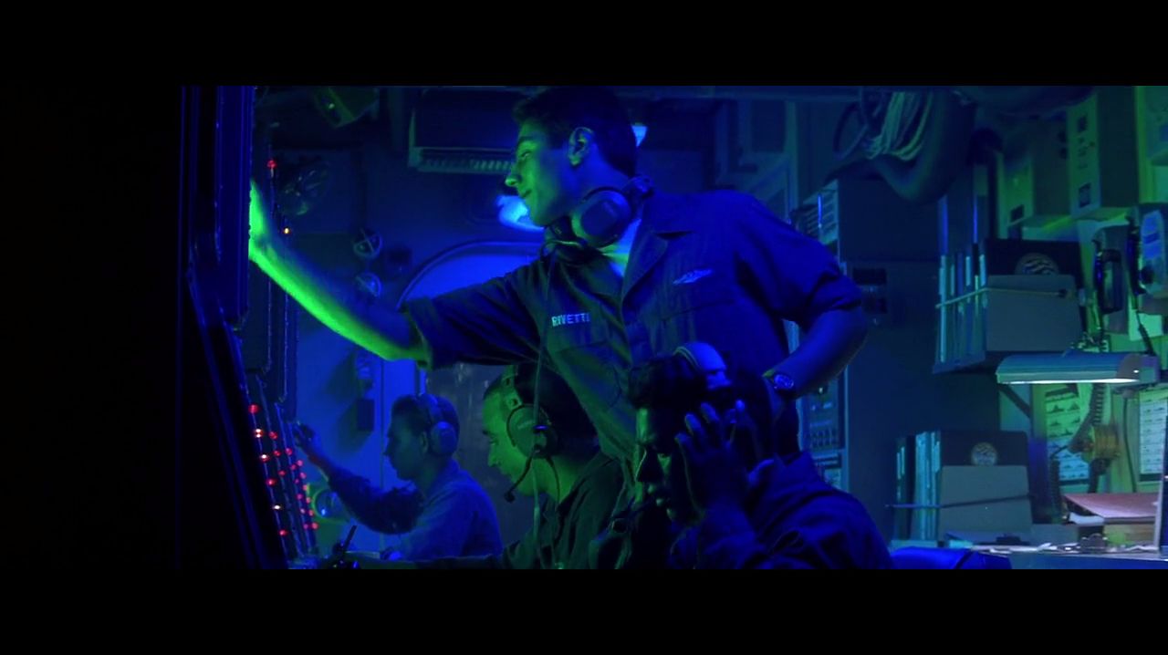 红潮风暴剧照的剧照