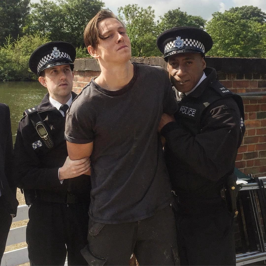 沼泽深处的女孩剧照的剧照