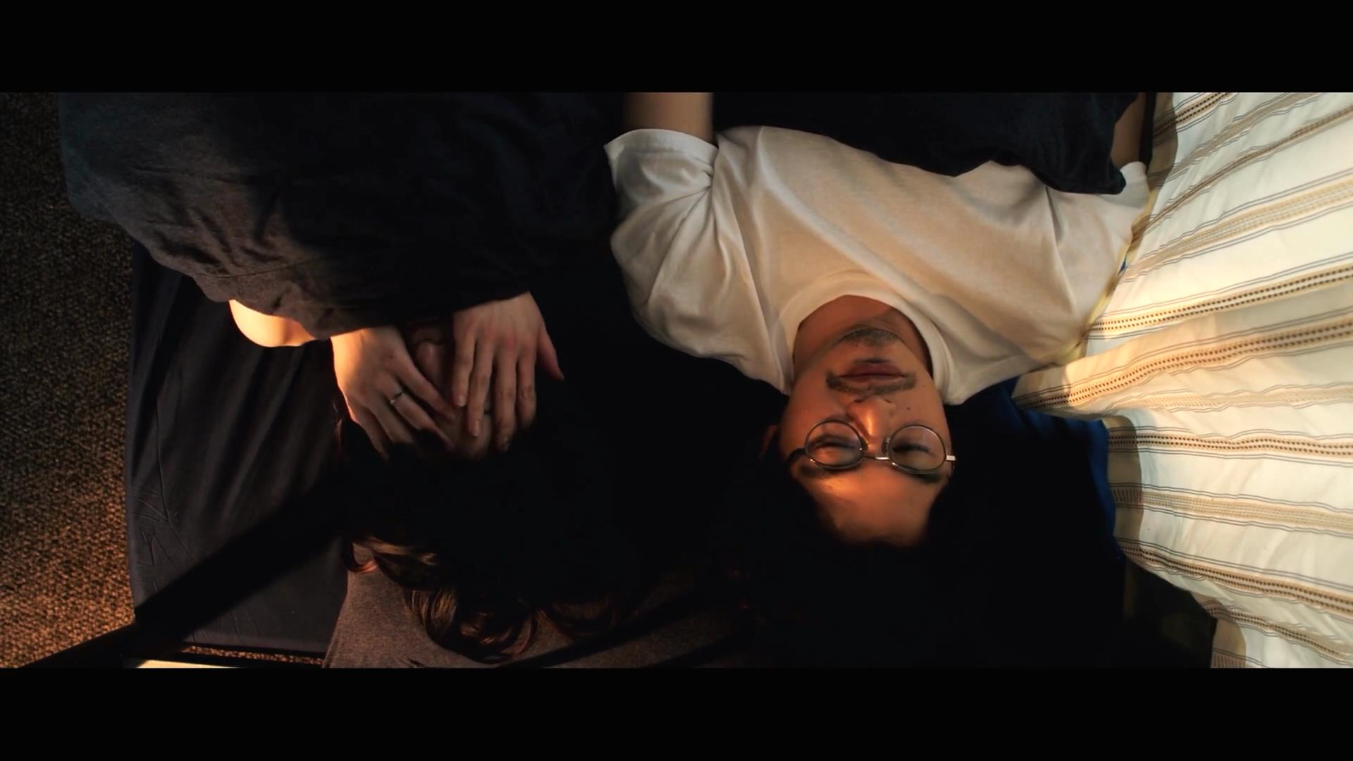 尽管爱剧照的剧照