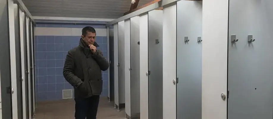 乌斯特雷姆剧照的剧照