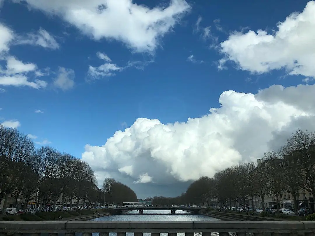 乌斯特雷姆剧照的剧照