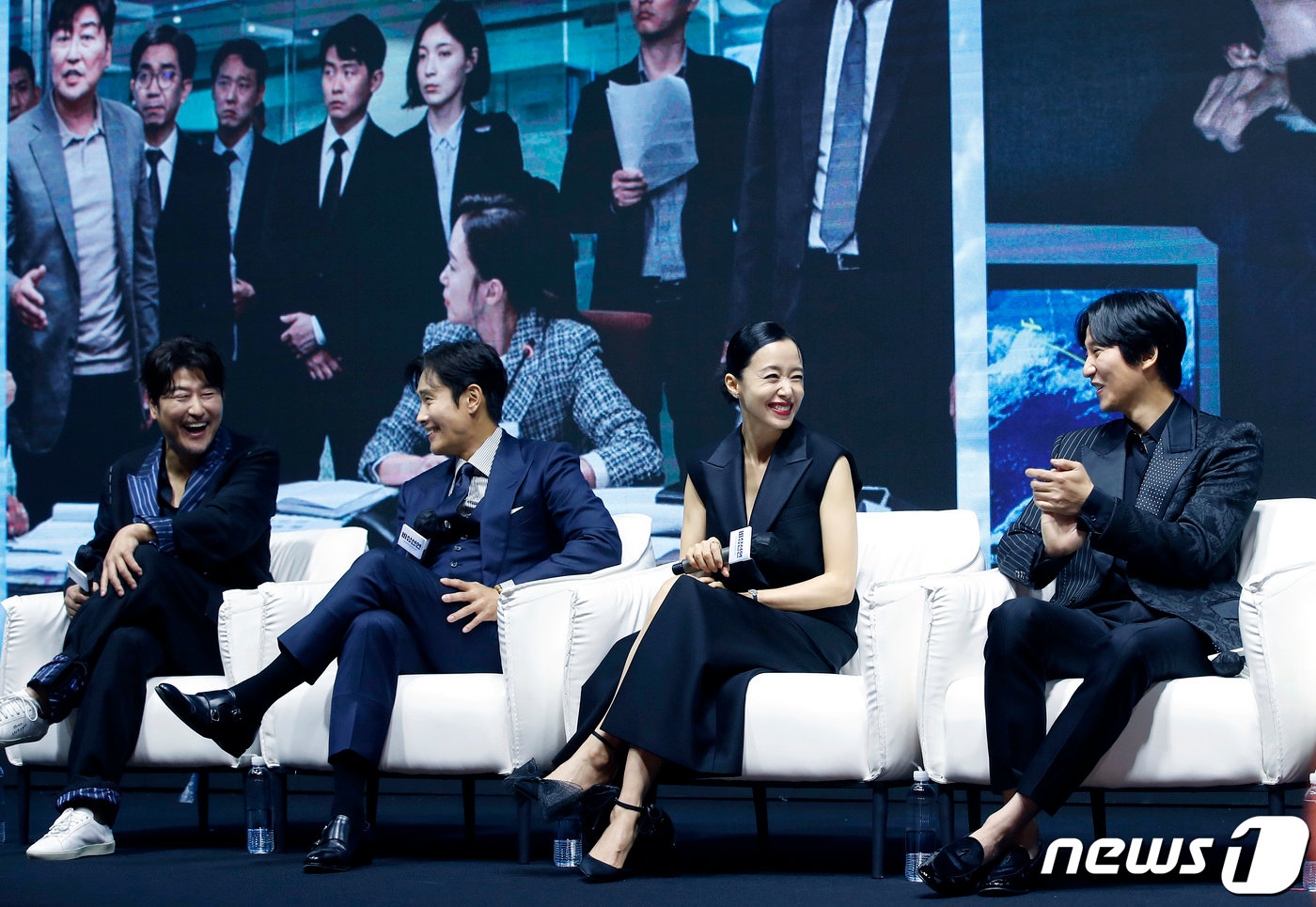 非常宣言剧照的剧照