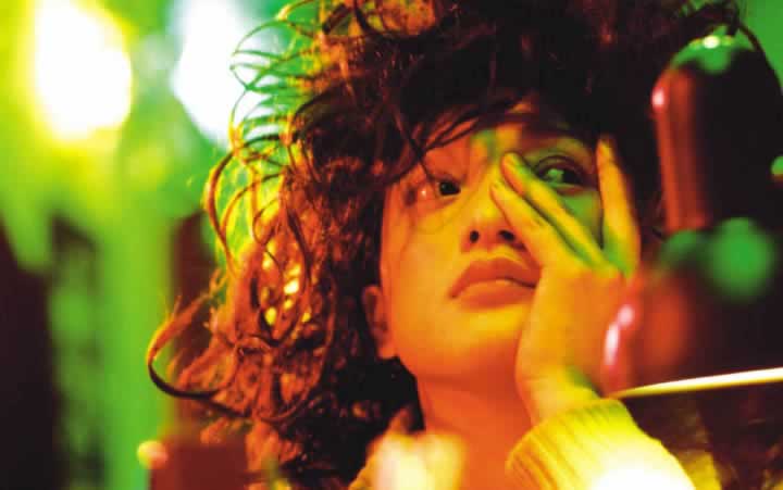 恋爱中的宝贝剧照的剧照