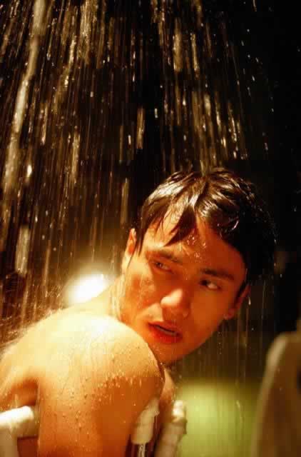 恋爱中的宝贝剧照的剧照