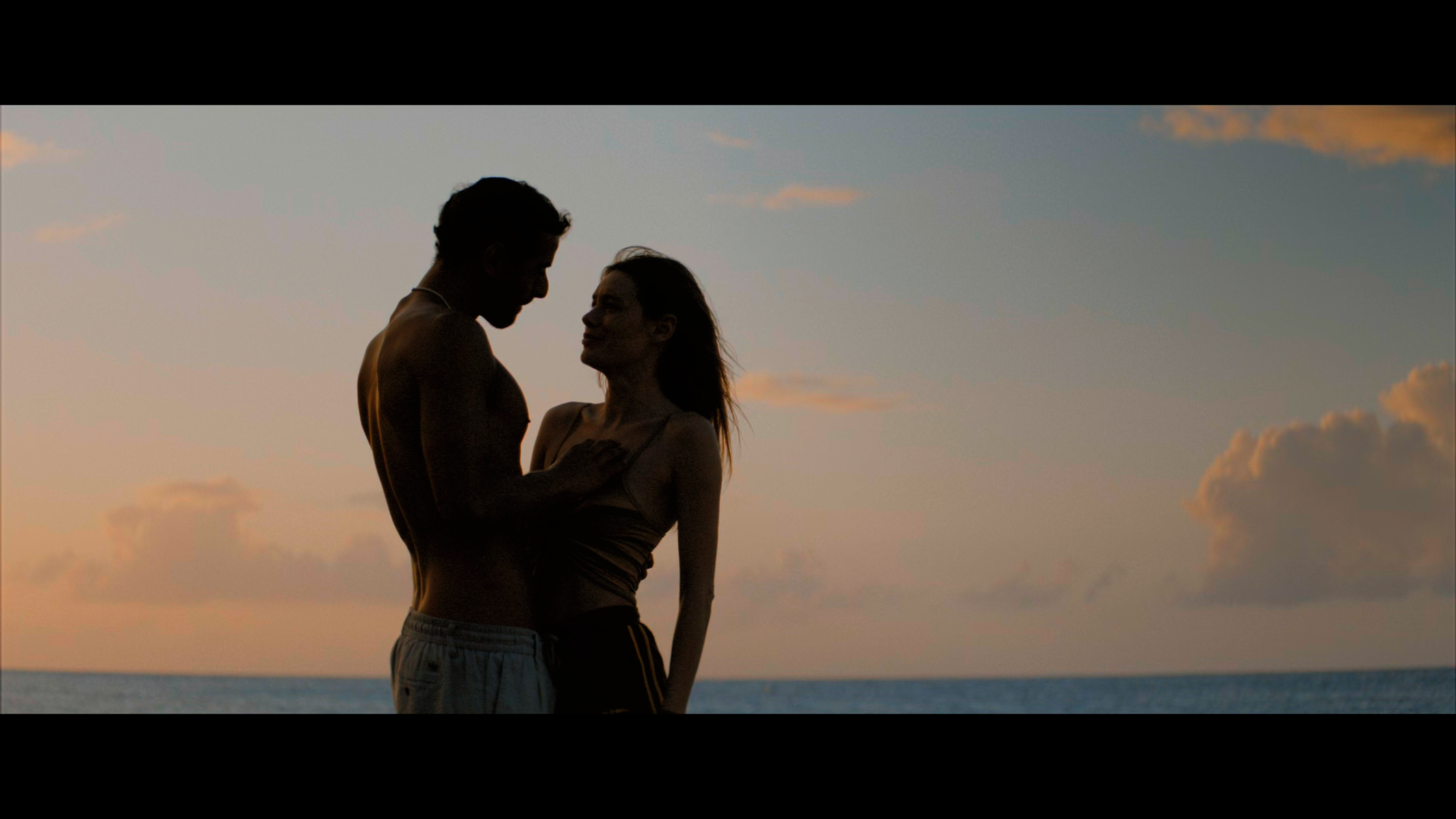 窒恋剧照的剧照