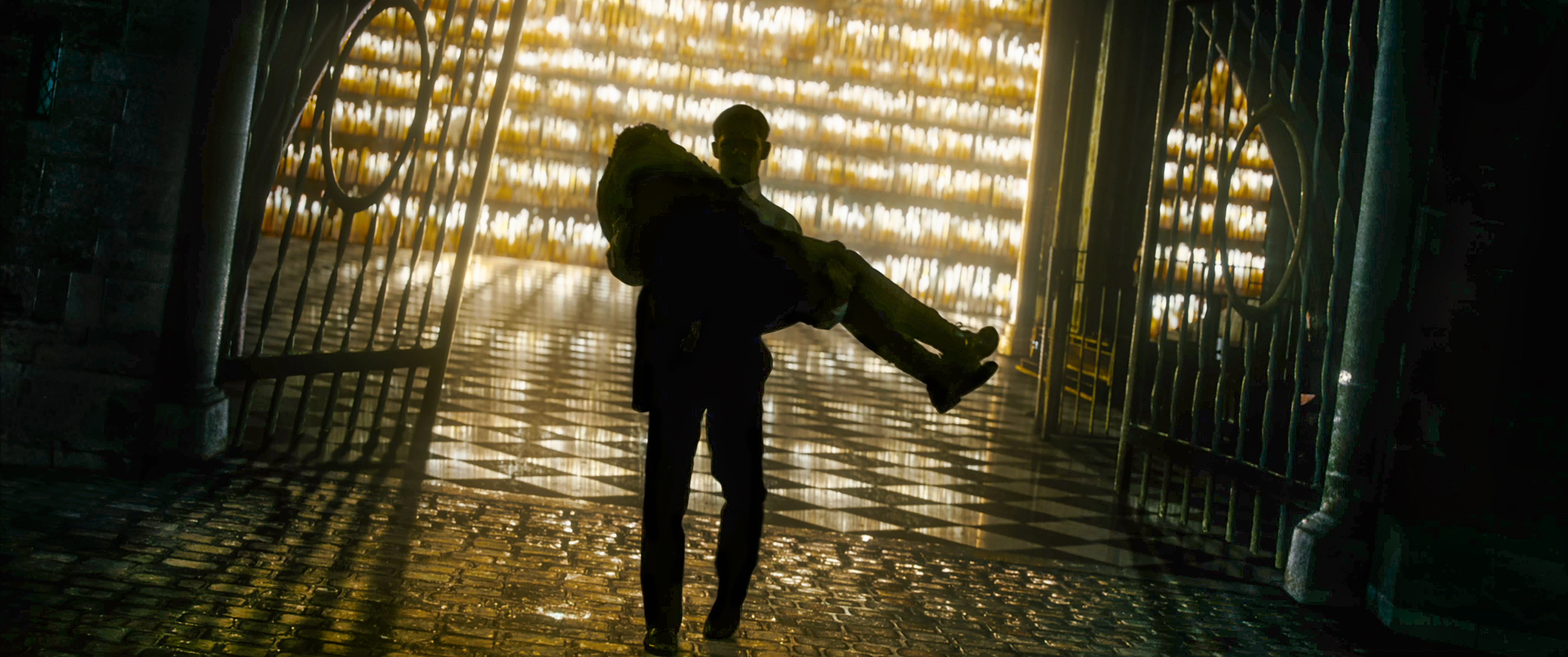 身在内陆剧照的剧照