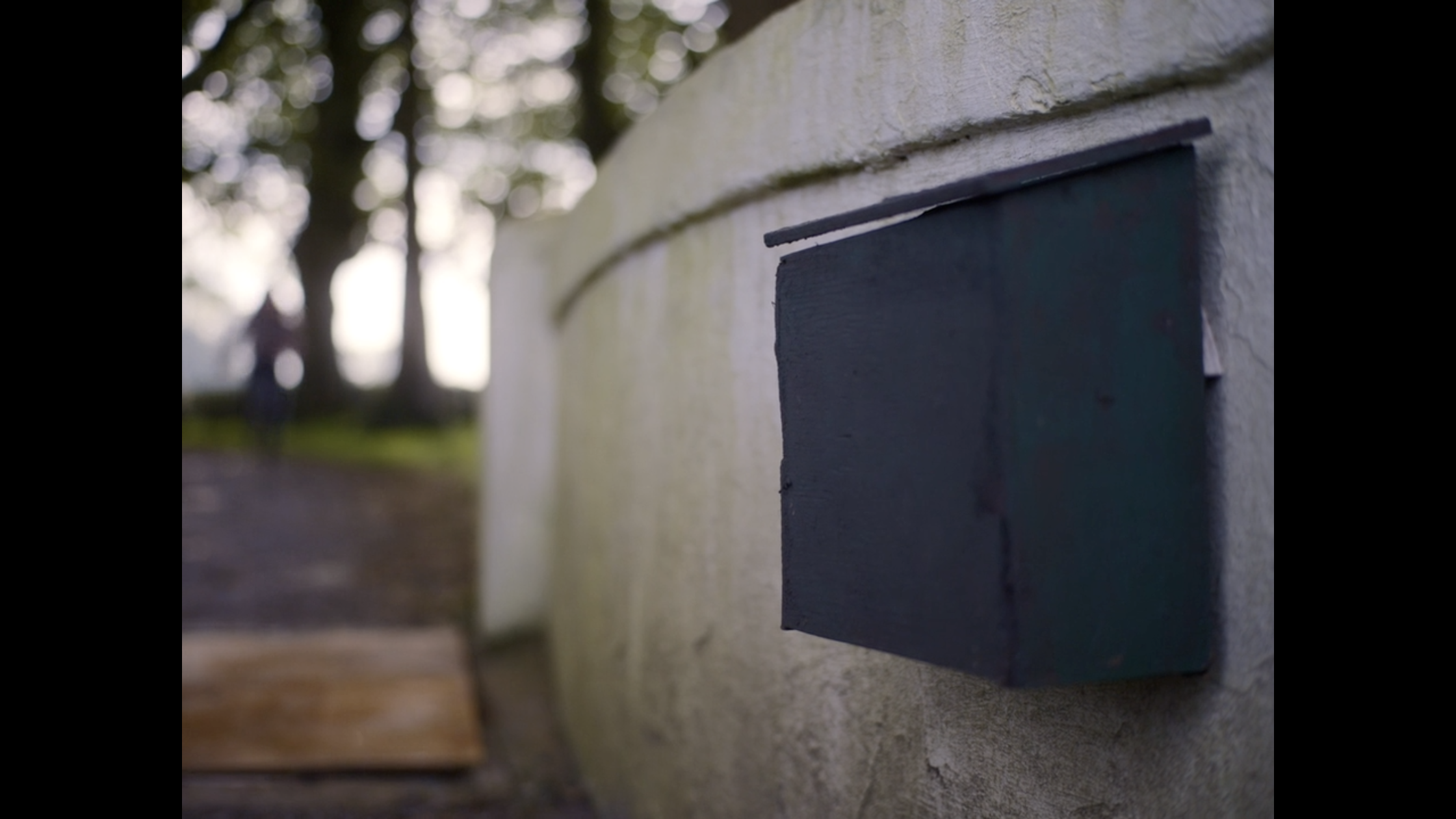 安静的女孩剧照的剧照