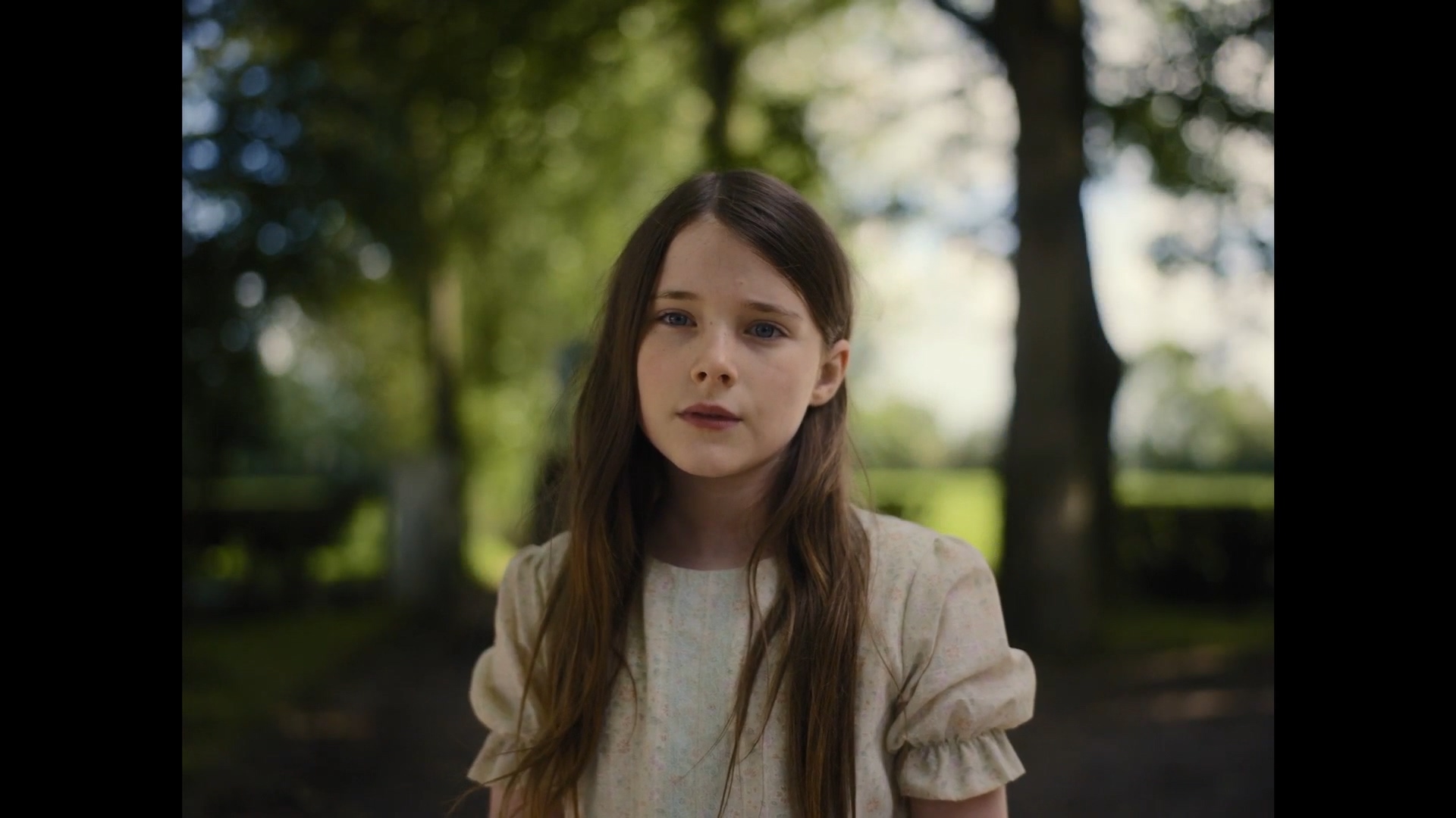 安静的女孩剧照的剧照