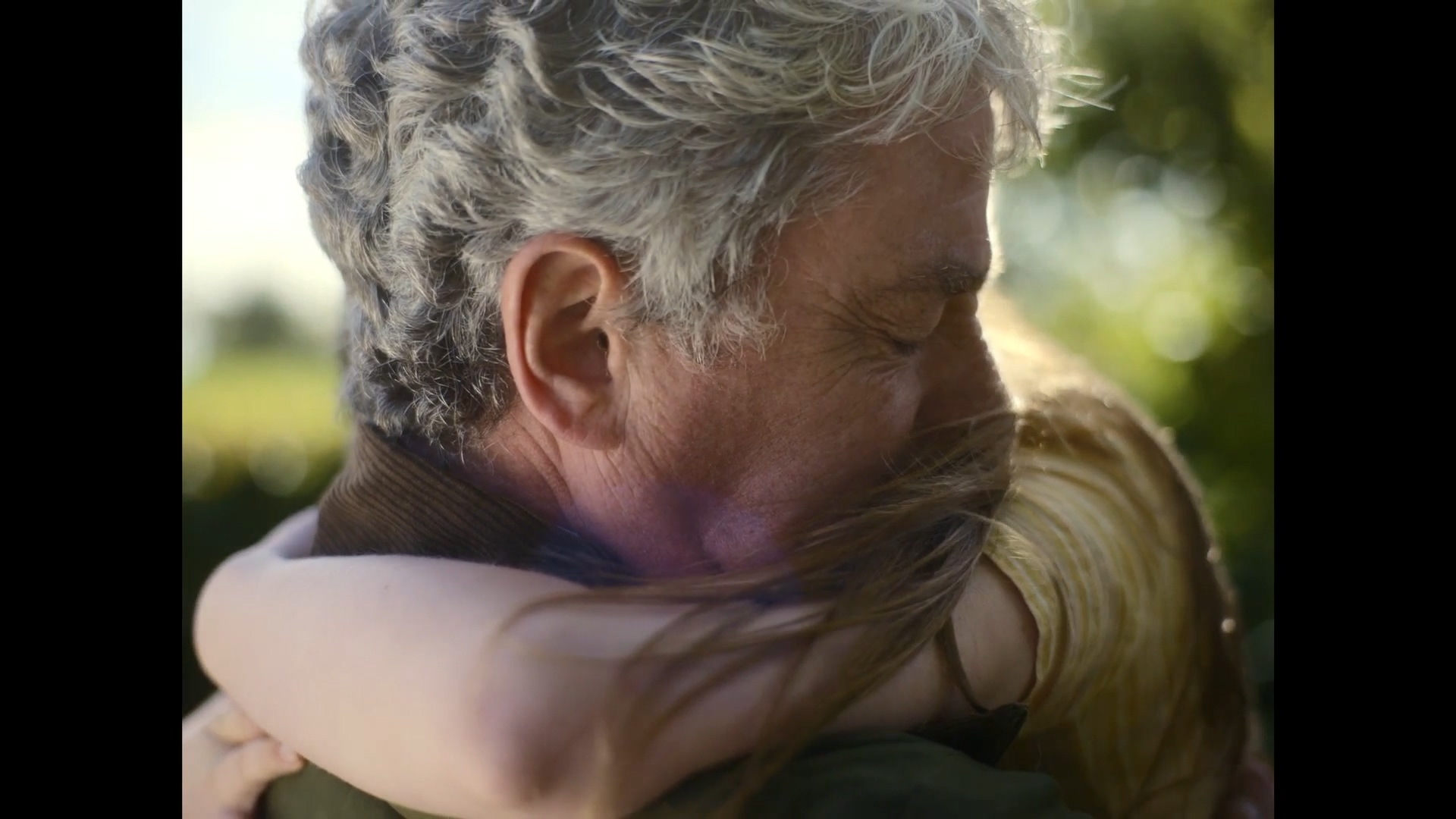 安静的女孩剧照的剧照