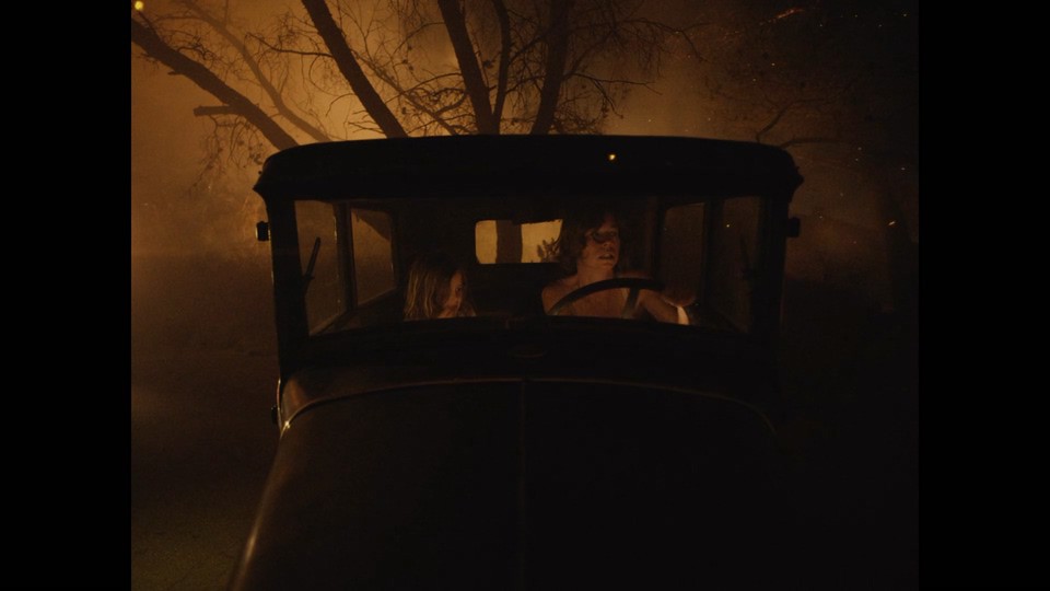 金发梦露剧照的剧照