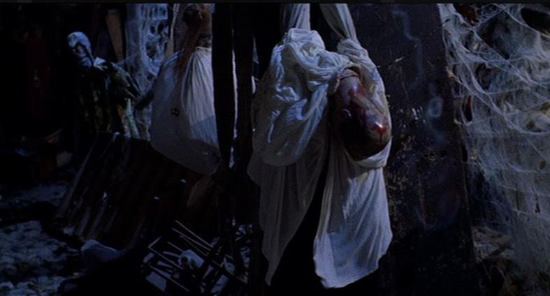 玛丽的白色连衣裙剧照的剧照