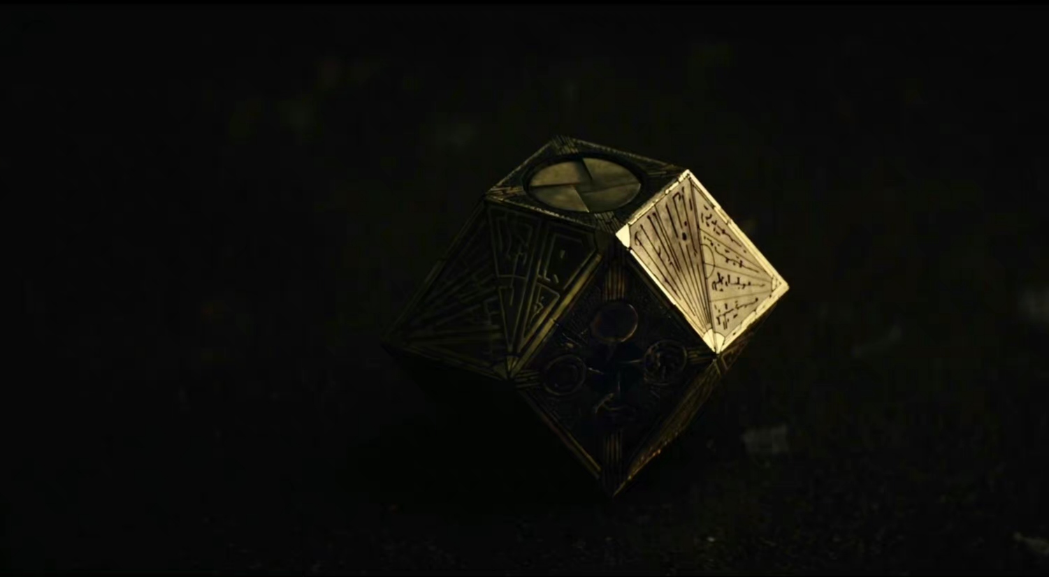 养鬼吃人剧照的剧照