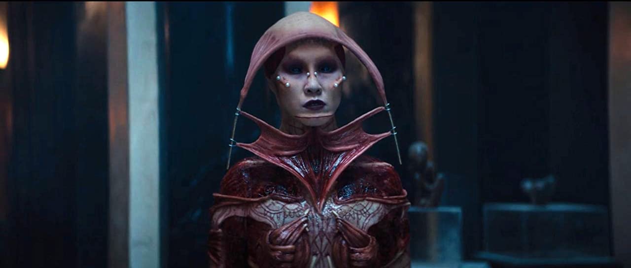 养鬼吃人剧照的剧照