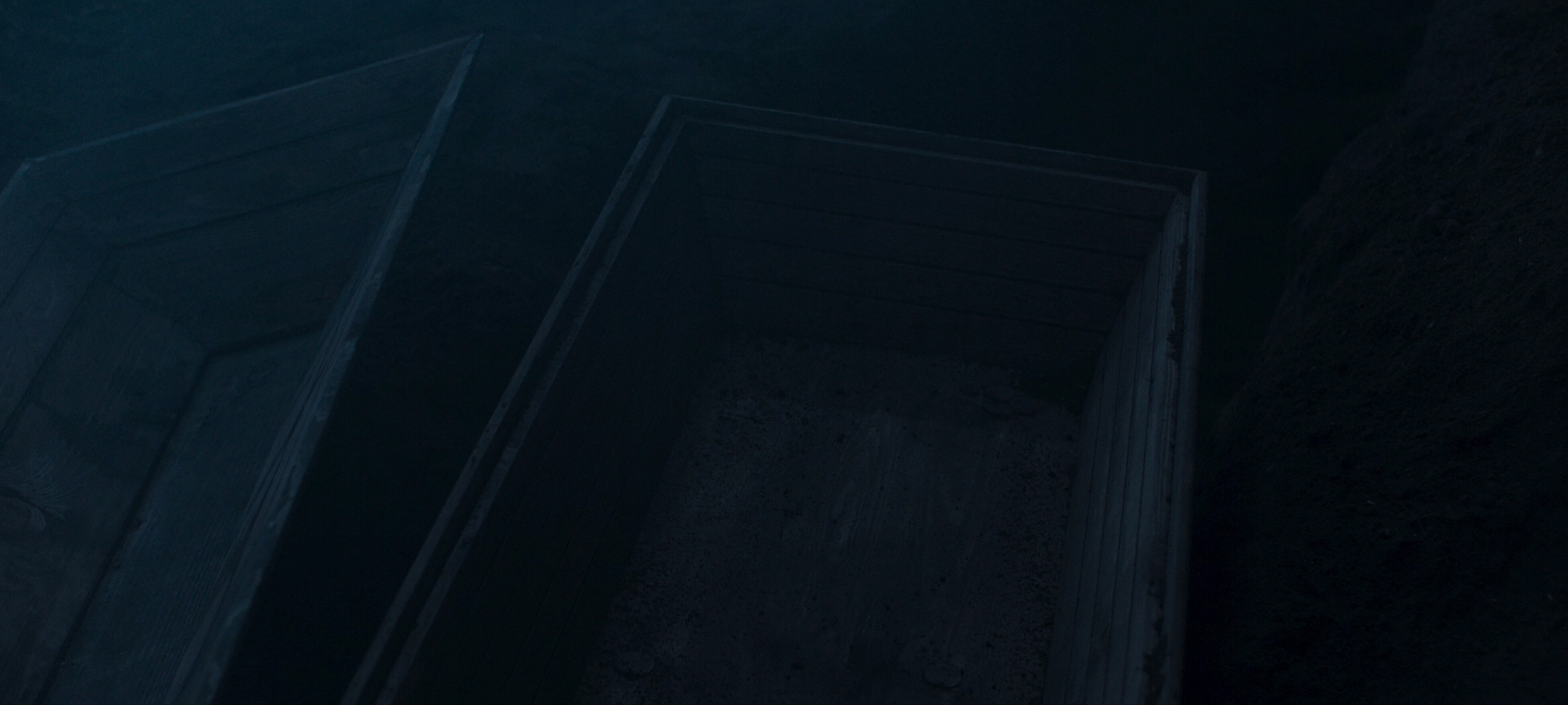 地狱之渊剧照的剧照