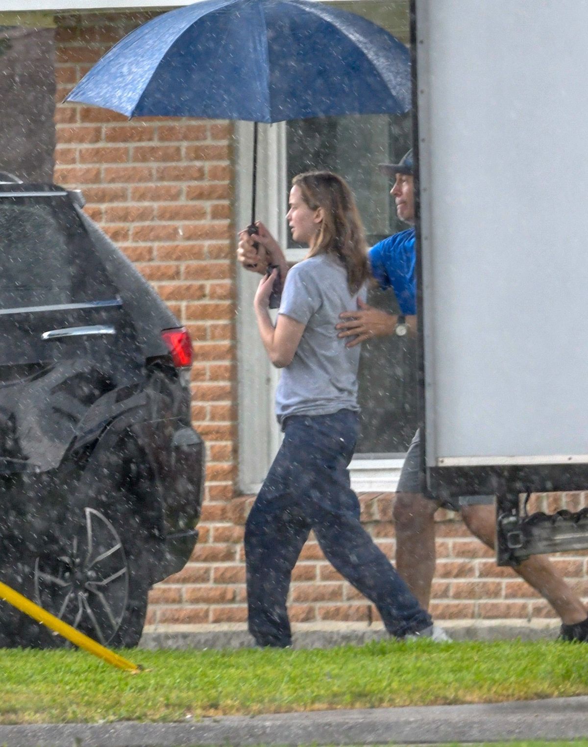 桥之彼端剧照的剧照