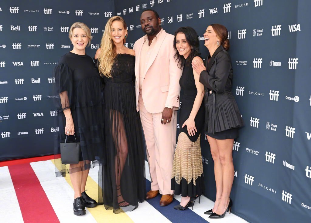 桥之彼端剧照的剧照