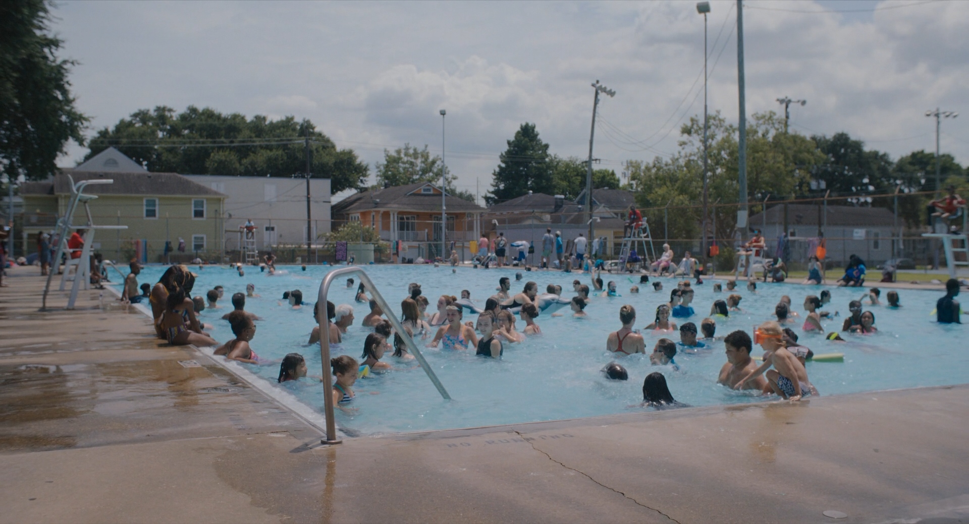 桥之彼端剧照的剧照