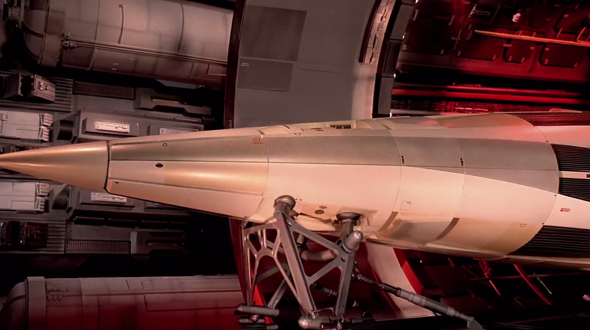 从太阳出击剧照的剧照