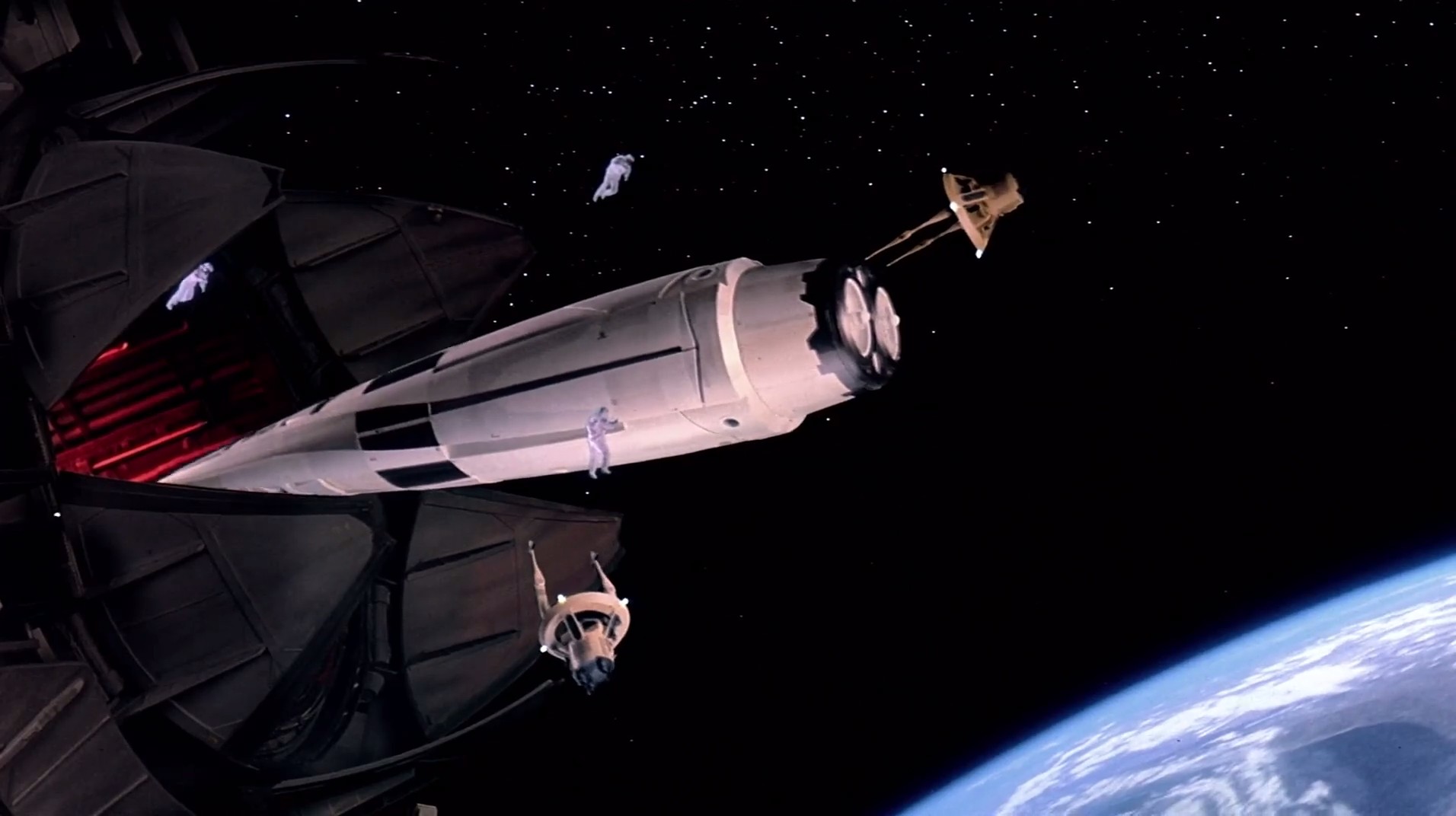 从太阳出击剧照的剧照