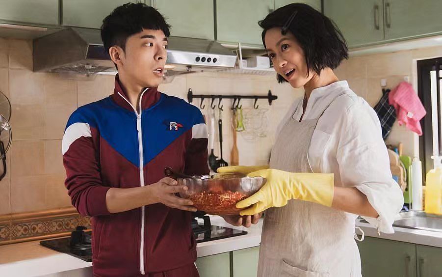 阖家辣剧照的剧照