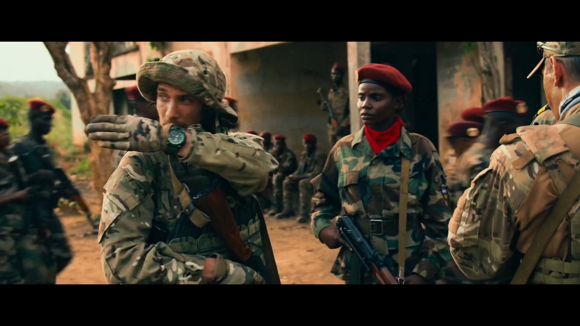 政变旅客剧照的剧照