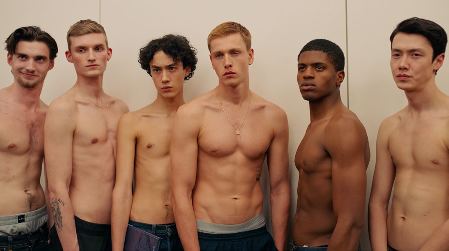 悲情三角剧照的剧照