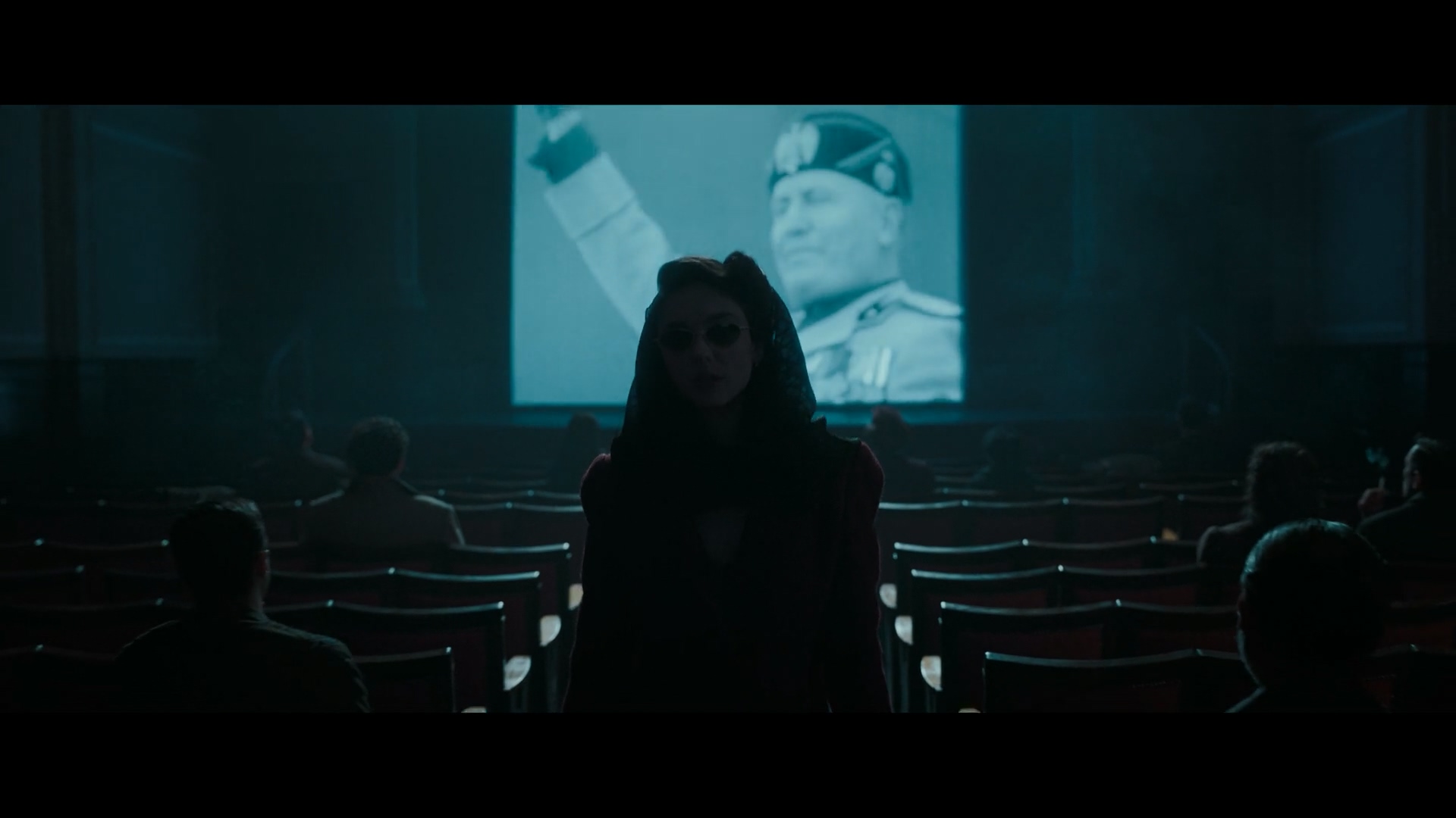 洗劫墨索里尼剧照的剧照