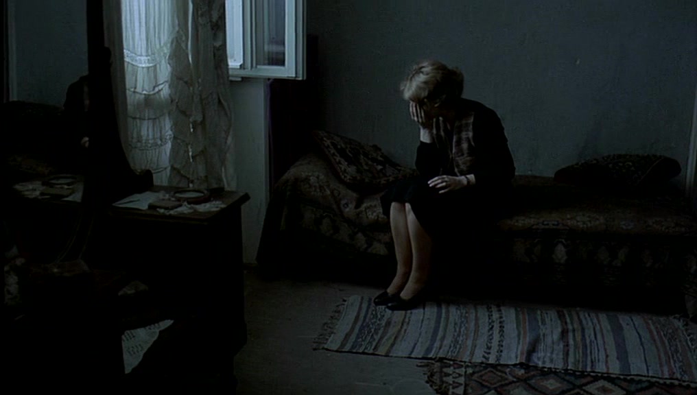 信任剧照的剧照