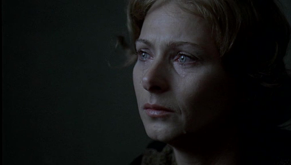 信任剧照的剧照