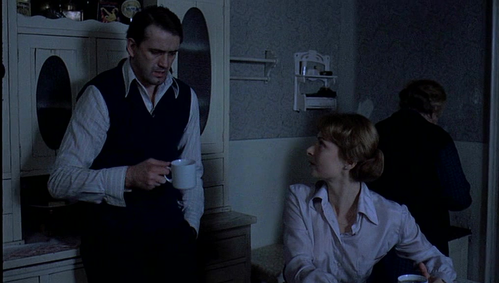 信任剧照的剧照