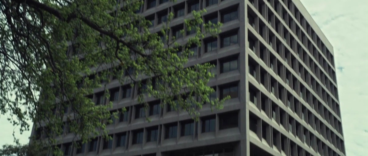 告密者剧照的剧照