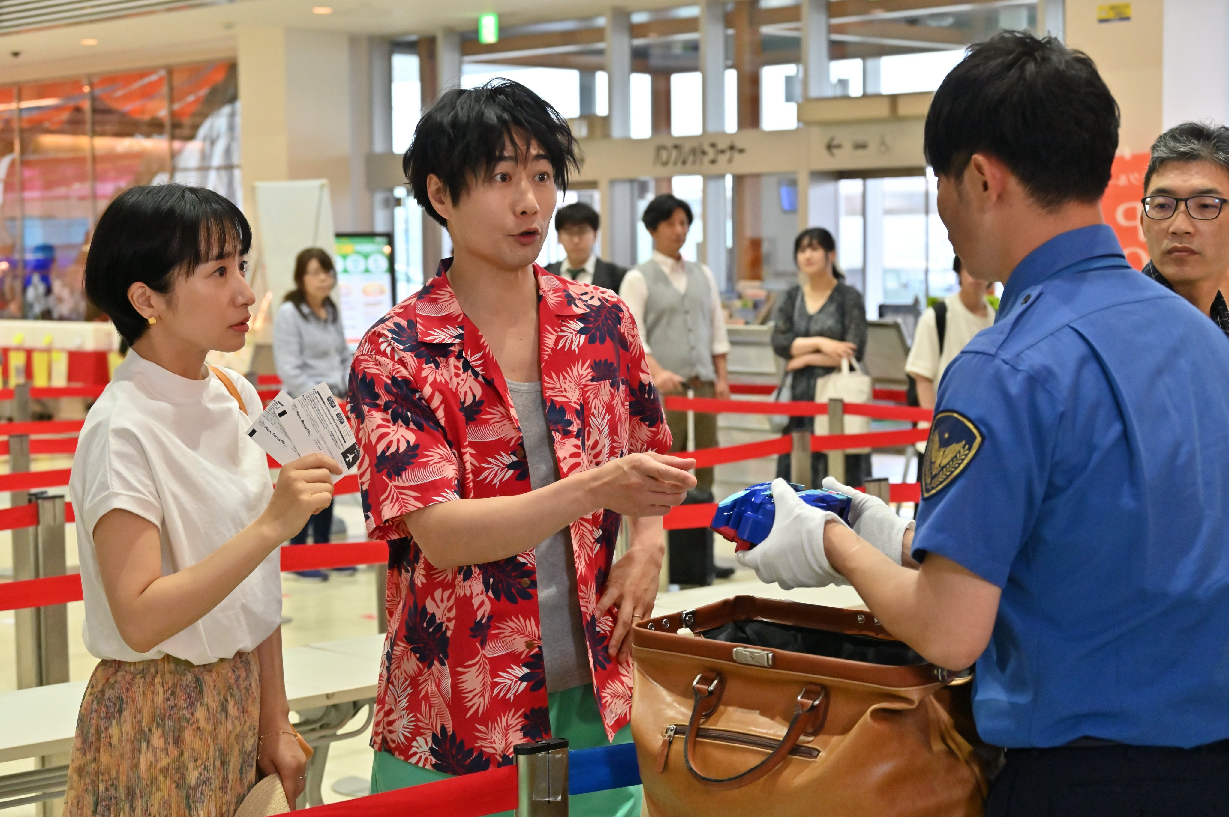 剧场版 假面骑士利维斯：战斗家族剧照的剧照