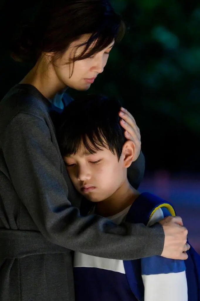 因爱而伟大剧照的剧照