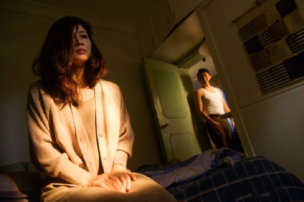 因爱而伟大剧照的剧照